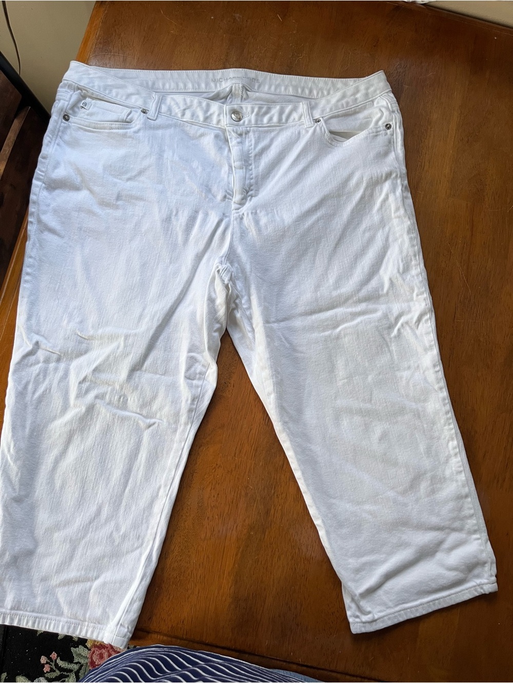 Michael Kors White Ankle Crop Jeans
